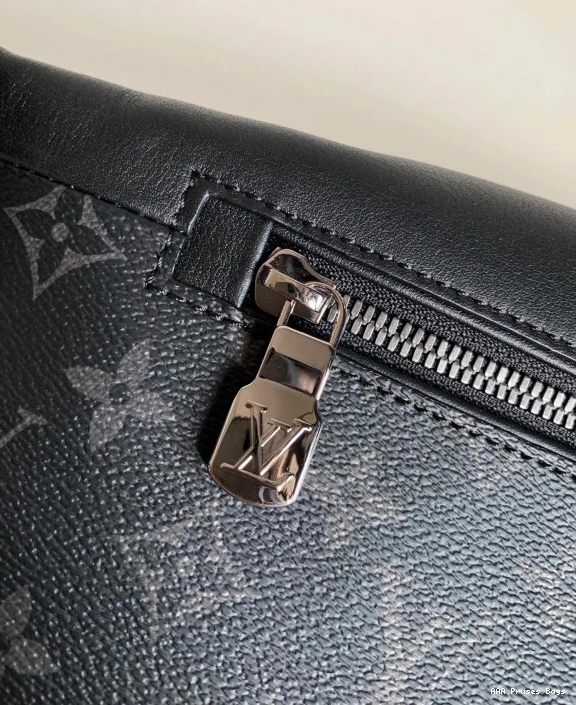 AAA Replica Ru DISCOVERY BUMBAG LOUIS VUITTON 0814